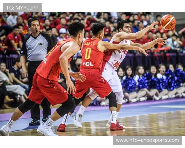 姚明助力中国男篮再创佳绩,年轻球员表现抢眼引关注 姚明助力中国男篮再创佳绩,年轻球员表现抢眼引关注